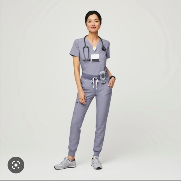 NWT Figs Vapor Blue Scrubs set - Picture 2 of 6